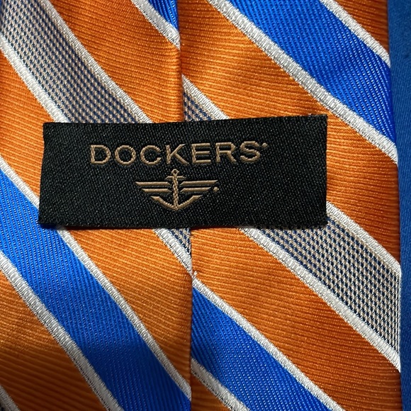 Dockers Necktie Orange Blue and Gray striped 100% Polyester like new - Picture 3 of 4